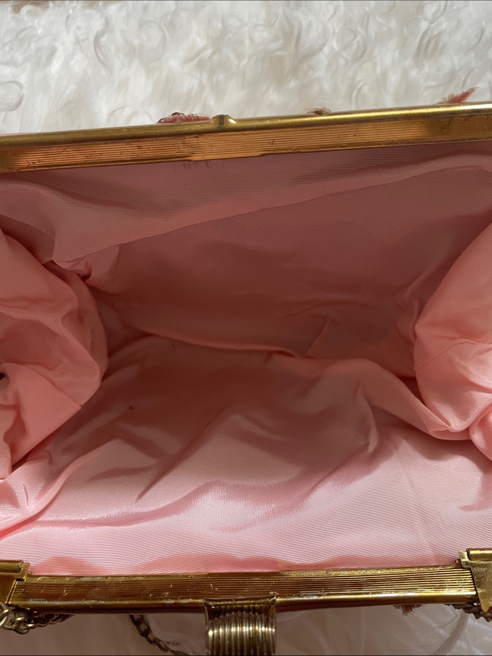 ✨🎀 Rococo Bag Filled With Costume Earrings - Picture 7 of 7
